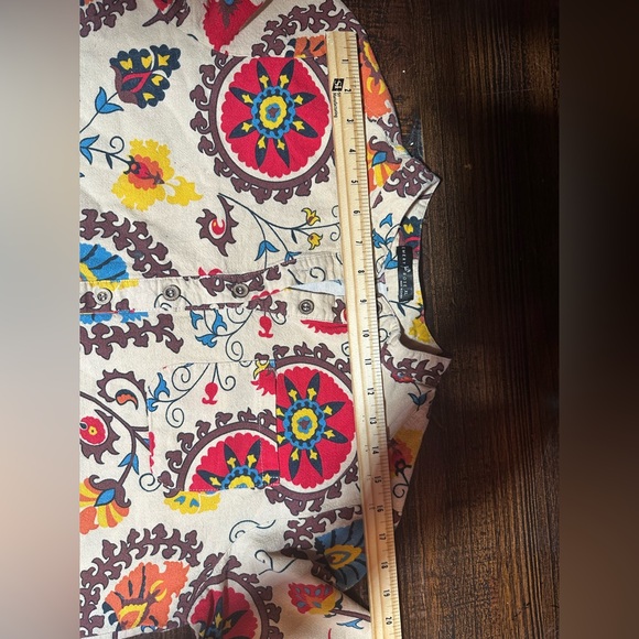 Beautiful boho inspired tunic top with vibrant floral print in rich tones - Picture 4 of 9